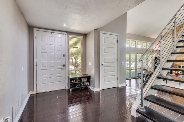 314 Santa Clara Street, Irving, TX 75062