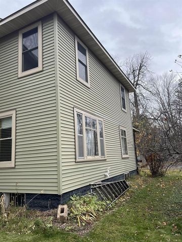 132 Reuter Ave, Unknown, WI 54868