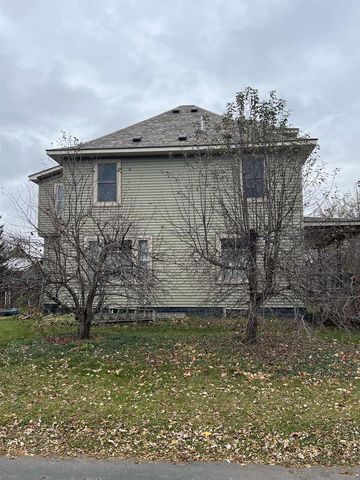 132 Reuter Ave, Unknown, WI 54868