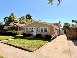 14237 Minerva Avenue, Dolton, IL 60419