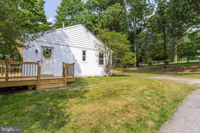 1212 BLACKHORSE HILL RD, Coatesville, PA 19320