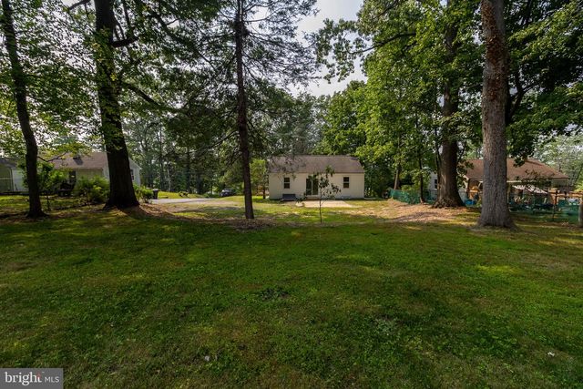 1212 BLACKHORSE HILL RD, Coatesville, PA 19320