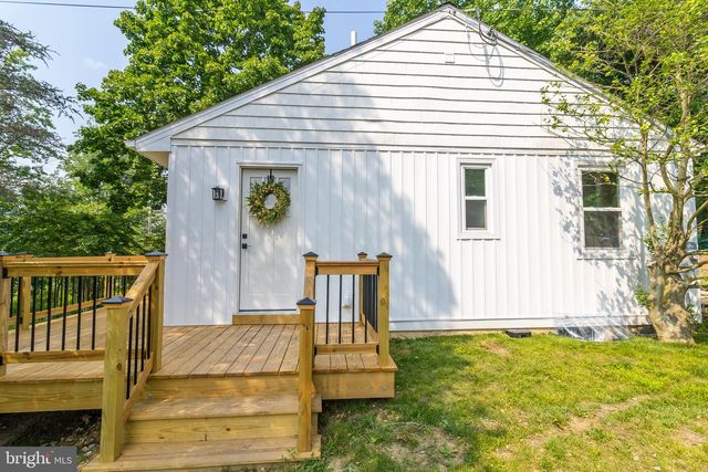 1212 BLACKHORSE HILL RD, Coatesville, PA 19320