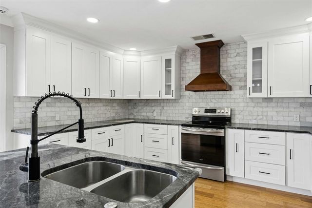 1714 CYPRESS RIDGE DRIVE, Orlando, FL 32825