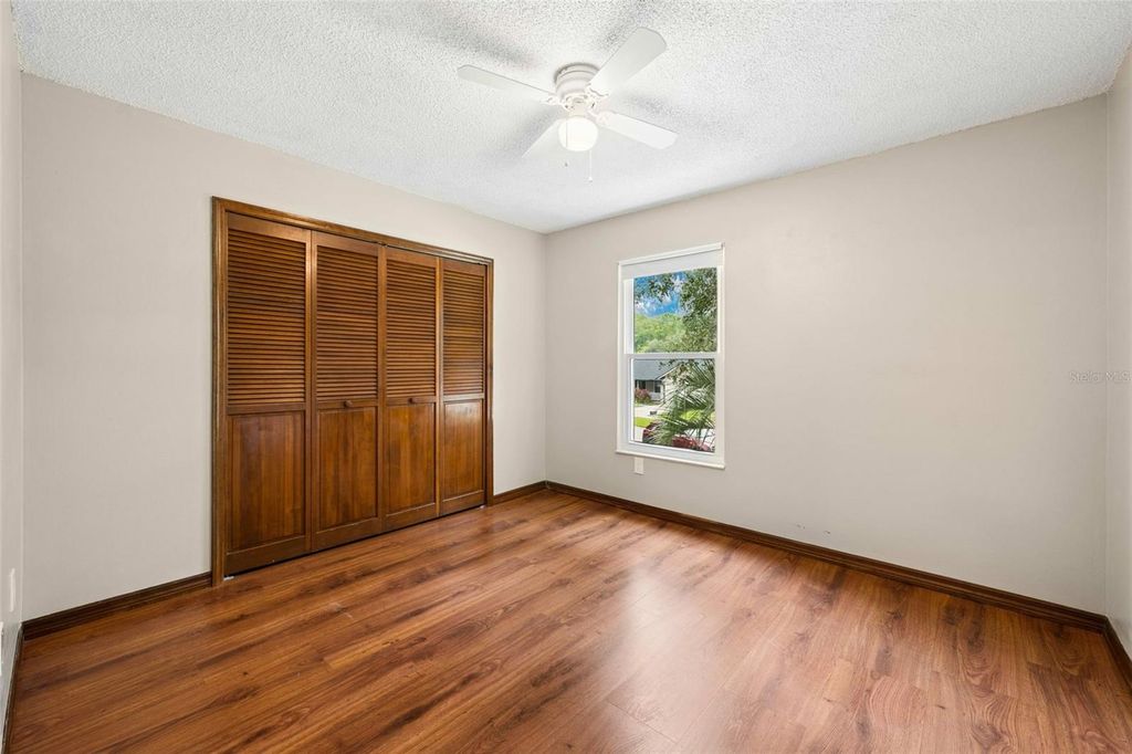 Image 25 of property listing at 1714 CYPRESS RIDGE DRIVE, Orlando, FL 32825