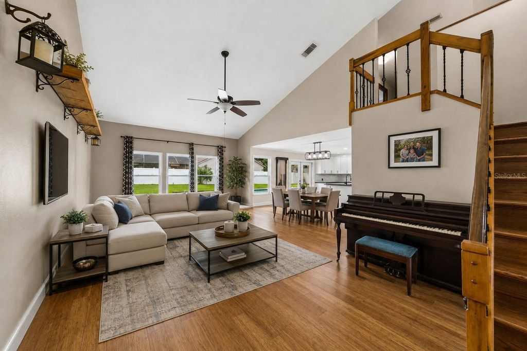 Image 6 of property listing at 1714 CYPRESS RIDGE DRIVE, Orlando, FL 32825