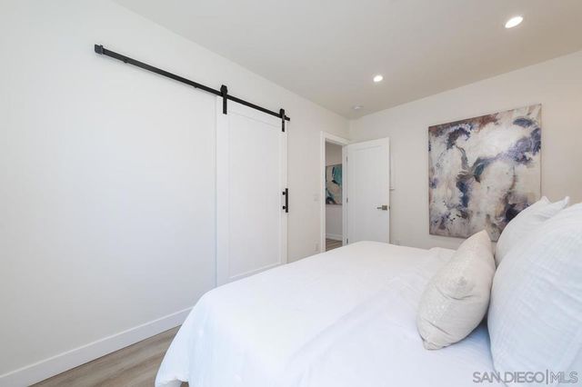 3005 Olive St, San Diego, CA 92104