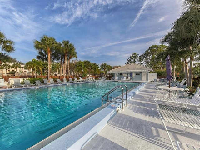 435 CERROMAR LANE 326, Venice, FL 34293