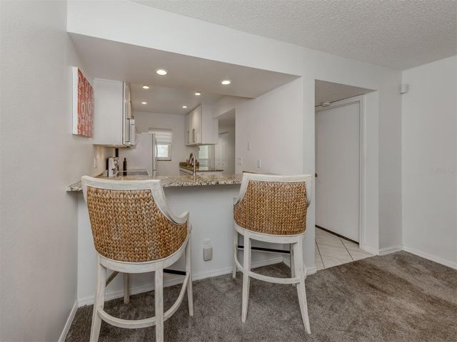 435 CERROMAR LANE 326, Venice, FL 34293