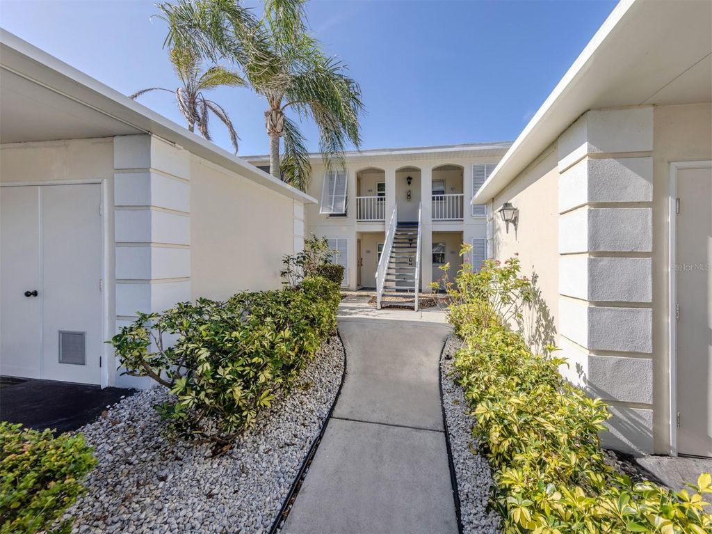 435 CERROMAR LANE 326, Venice, FL 34293