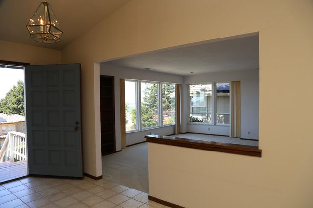 481 Powers Dr, El Dorado Hills, CA 95762