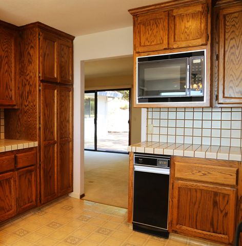 481 Powers Dr, El Dorado Hills, CA 95762