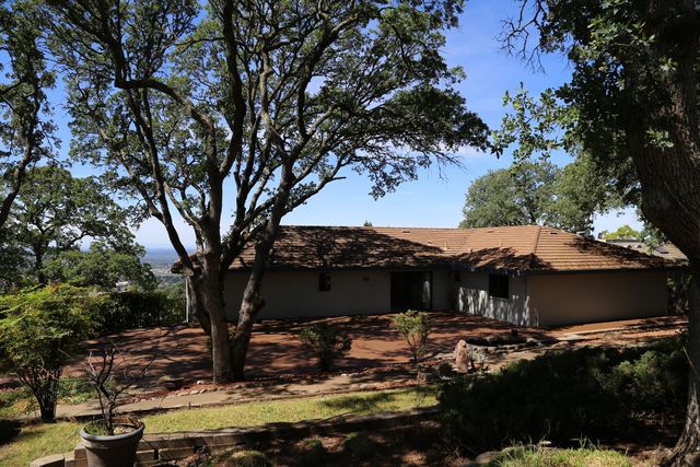 481 Powers Dr, El Dorado Hills, CA 95762