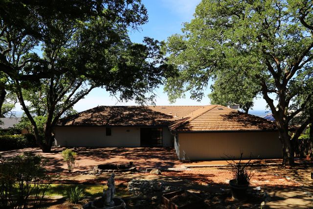 481 Powers Dr, El Dorado Hills, CA 95762