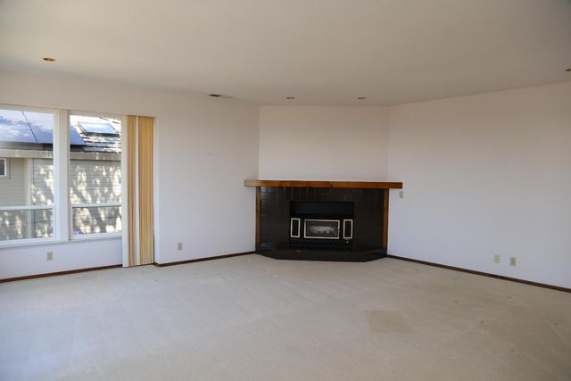 481 Powers Dr, El Dorado Hills, CA 95762