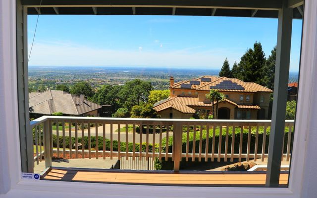 481 Powers Dr, El Dorado Hills, CA 95762