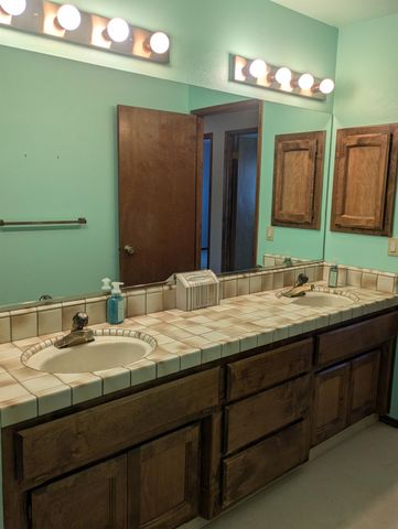 481 Powers Dr, El Dorado Hills, CA 95762