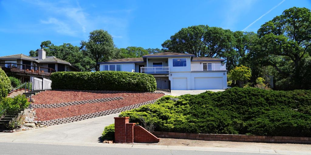 481 Powers Dr, El Dorado Hills, CA 95762