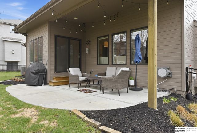 3235 S 188th Street, Omaha, NE 68130