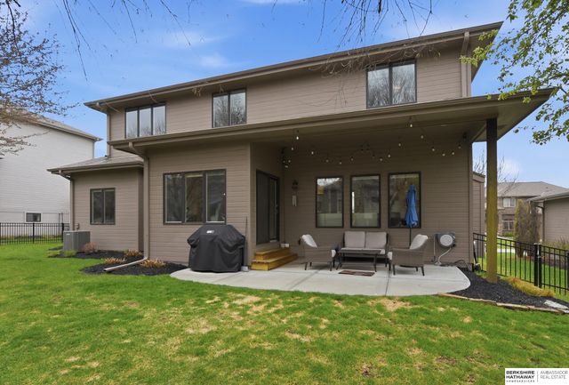 3235 S 188th Street, Omaha, NE 68130