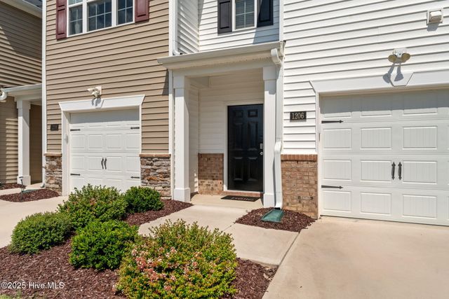 1206 Gracie Lane, Carthage, NC 28327