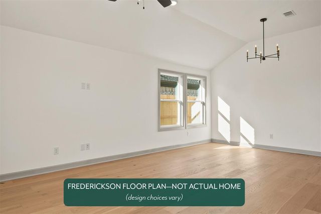 281 Woodrock Street, Harrah, OK 73045
