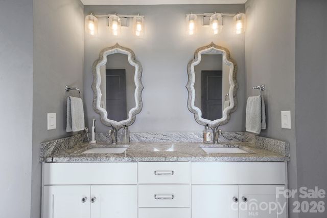 176 Hidden Meadows Drive, Mooresville, NC 28117