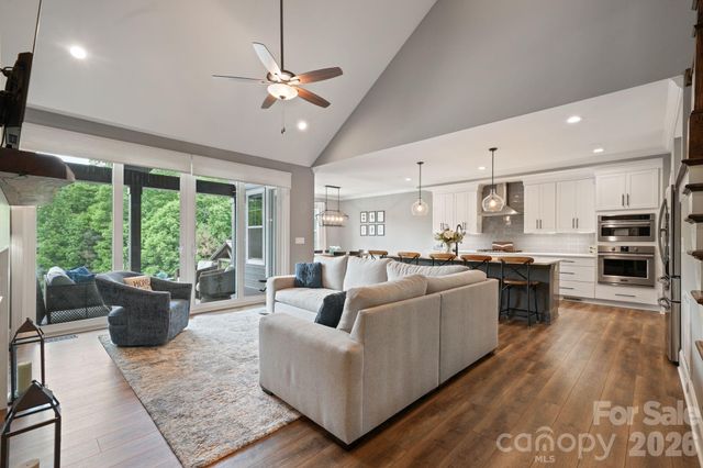 176 Hidden Meadows Drive, Mooresville, NC 28117