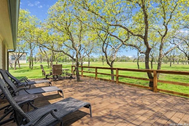 434 W Turner Ct, Johnson City, TX 78636