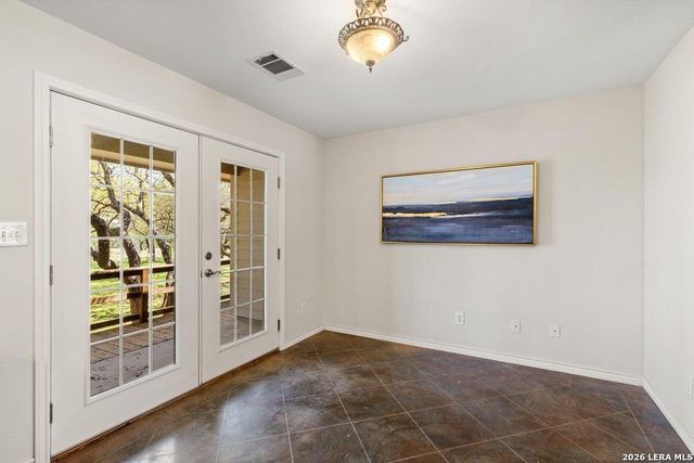 434 W Turner Ct, Johnson City, TX 78636