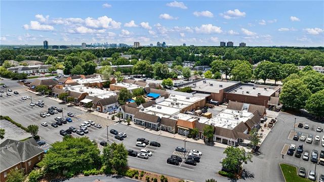 1689 Wellshire Lane, Atlanta, GA 30338