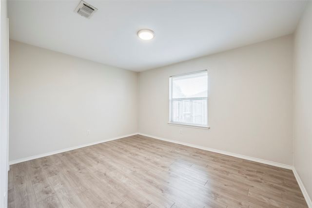 2824 Amber Drive S, Fort Worth, TX 76133