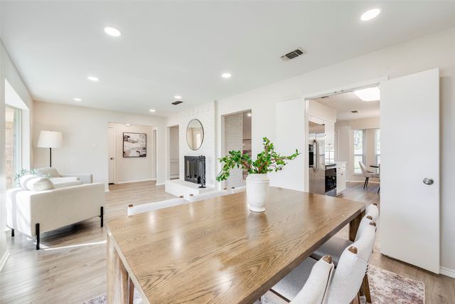 2824 Amber Drive S, Fort Worth, TX 76133