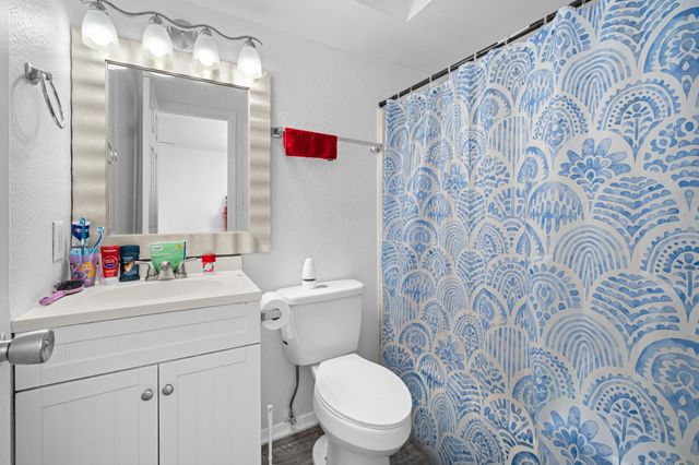 411 Thelma DR, Austin, TX 78745