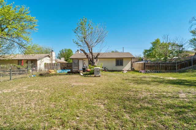 411 Thelma DR, Austin, TX 78745