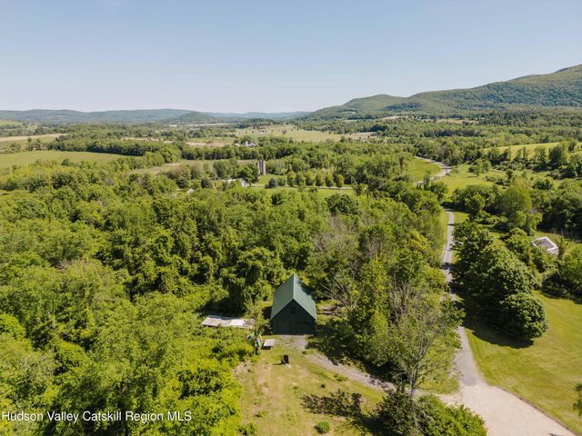1114 County Route 3, Ancram, NY 12502