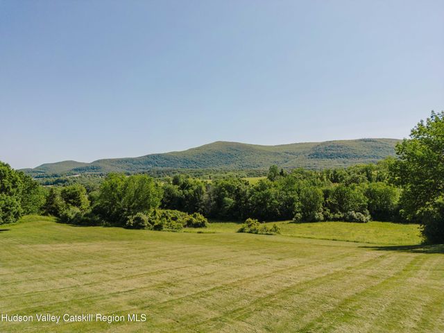 1114 County Route 3, Ancram, NY 12502