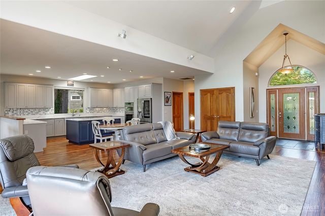 8793 Osprey Road, Blaine, WA 98230