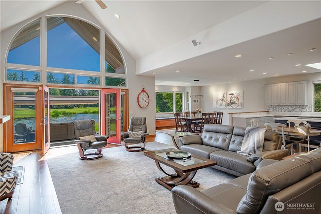 8793 Osprey Road, Blaine, WA 98230