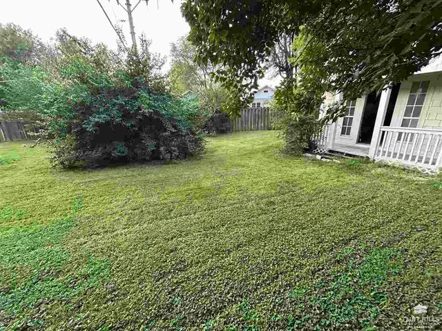 1970 Lincoln Drive, Manhattan, KS 66502