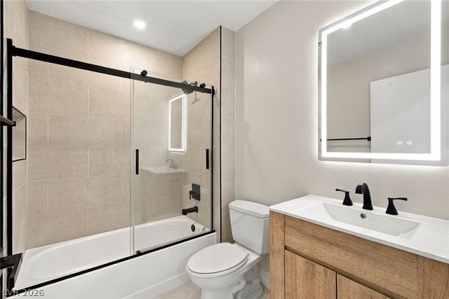 2924 Linkview Drive, Las Vegas, NV 89134