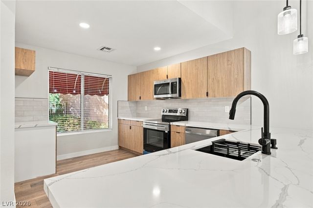 2924 Linkview Drive, Las Vegas, NV 89134