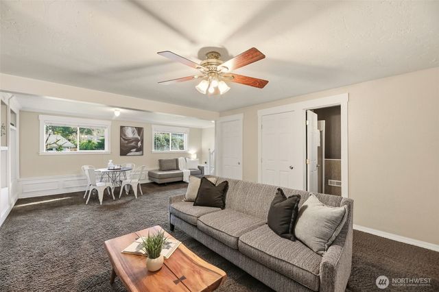 12826 53rd Drive SE, Everett, WA 98208