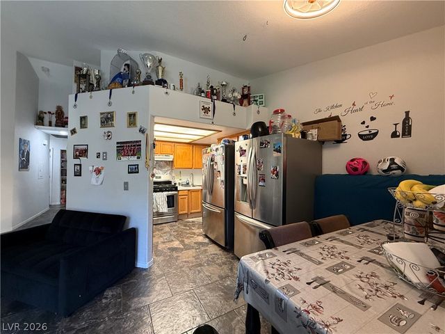 960 North Sloan Lane 204, Las Vegas, NV 89110