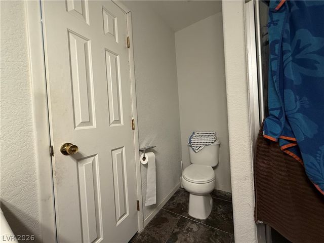 960 North Sloan Lane 204, Las Vegas, NV 89110