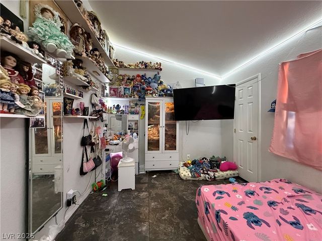 960 North Sloan Lane 204, Las Vegas, NV 89110