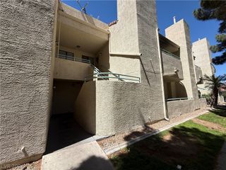 960 North Sloan Lane 204, Las Vegas, NV 89110