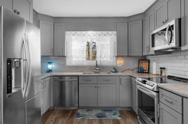 1453 Wimbledon NW Drive, Kennesaw, GA 30144