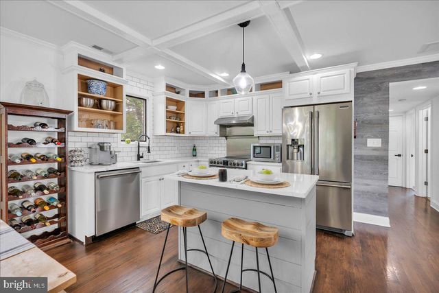 62 FERRY ST, Yardley, PA 19067