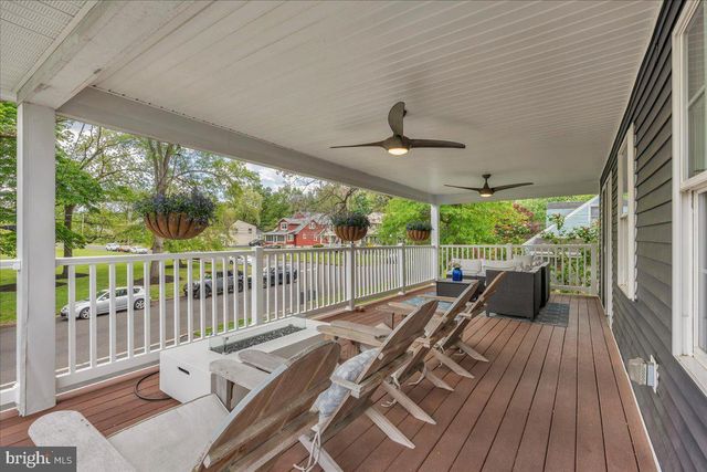 62 FERRY ST, Yardley, PA 19067